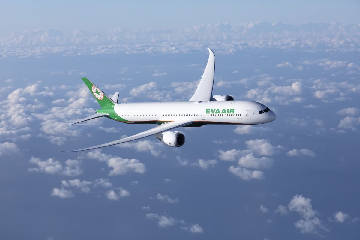 Eva Air plane