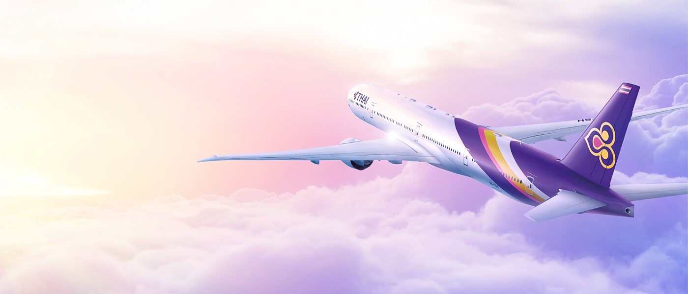 Thai TG banner flight